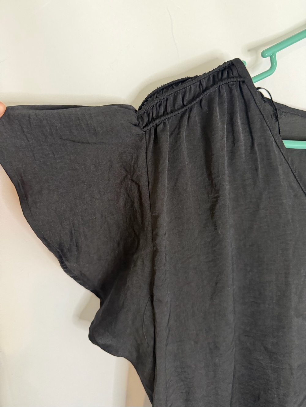 3/$20 The Line of Style Black V-Neck Flutter Sleeve Blouse - Picture 5 of 5